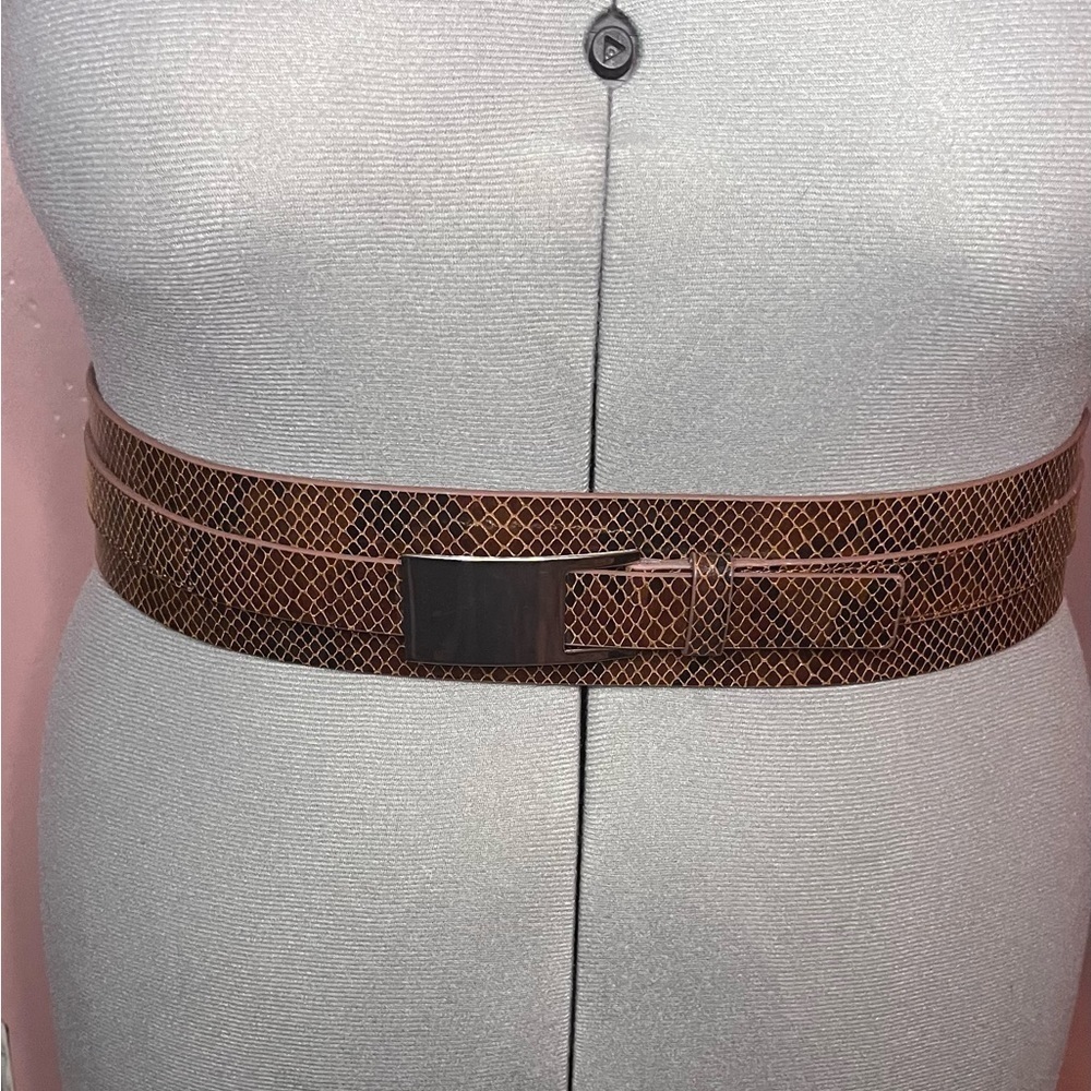 White House Black Market Women Leather boho snake animal print gold tone belt XL